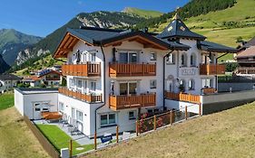 Palazi Apartments&Spa - Bike, Ski&Wellness in Nauders